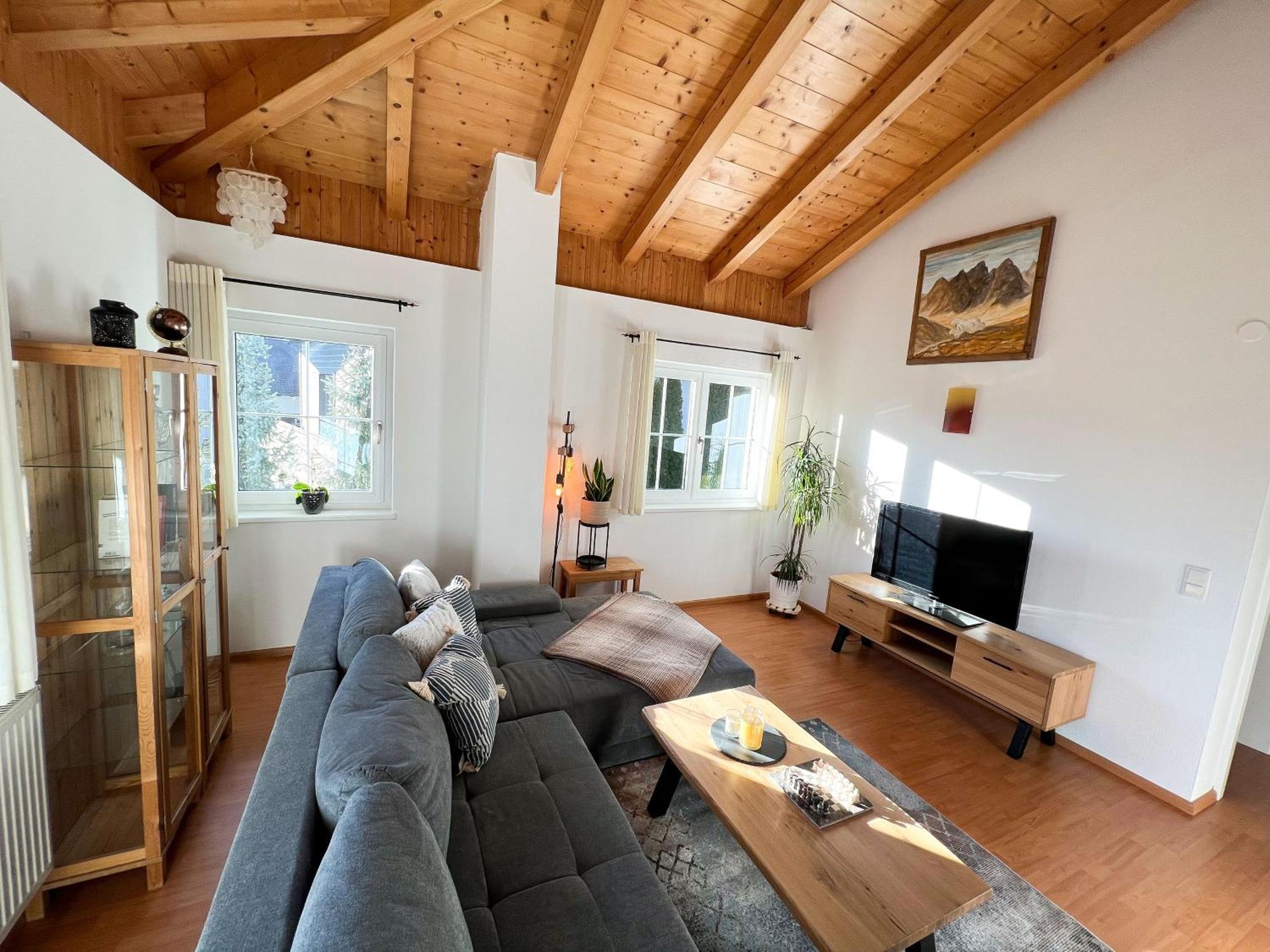 شقة Sunny Mountain Loft - Terrace & Garden Thaur المظهر الخارجي الصورة